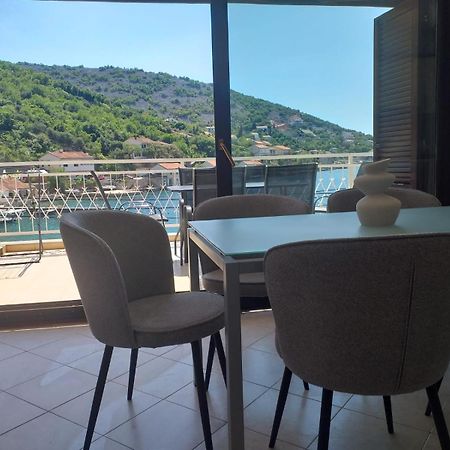 Apartmani Pulic Senj  Exteriör bild