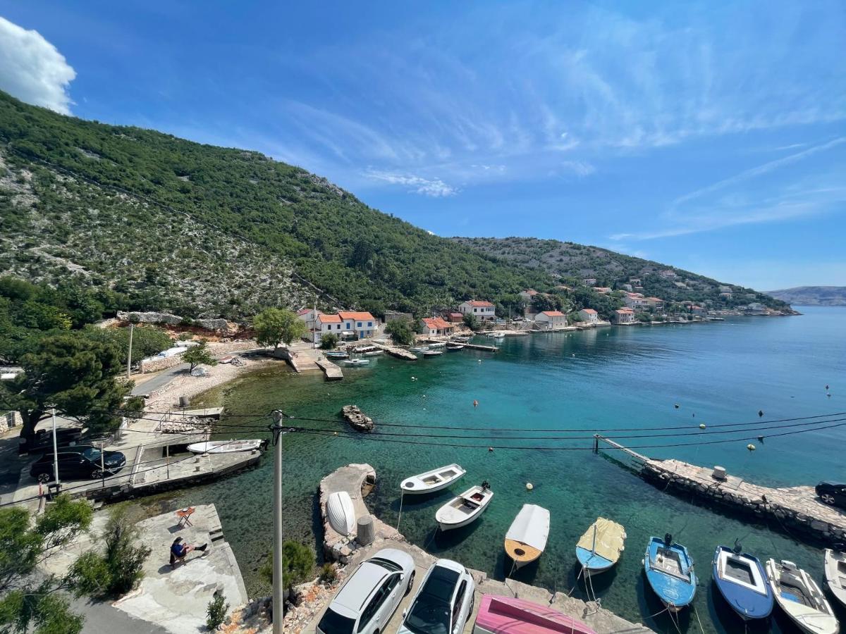 Apartmani Pulic Senj  Exteriör bild