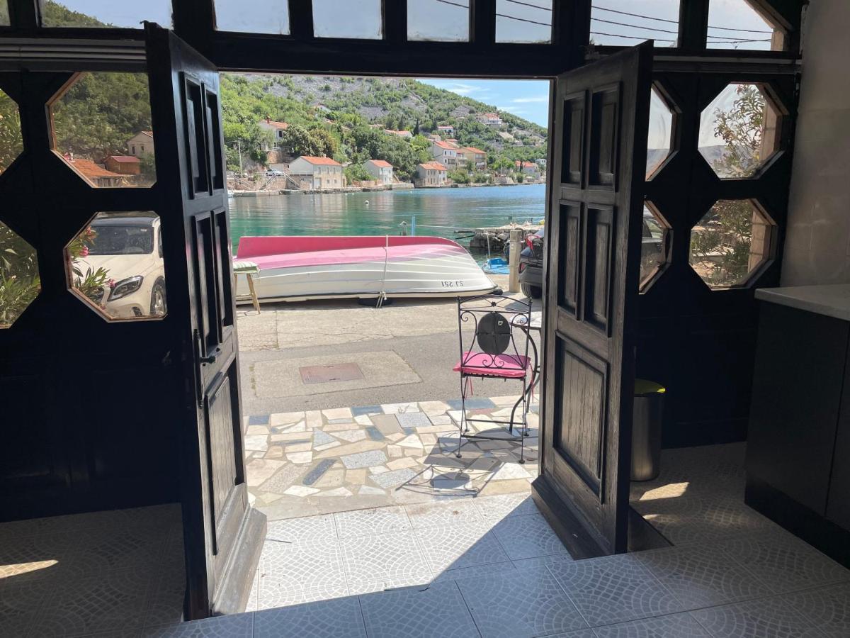 Apartmani Pulic Senj  Exteriör bild
