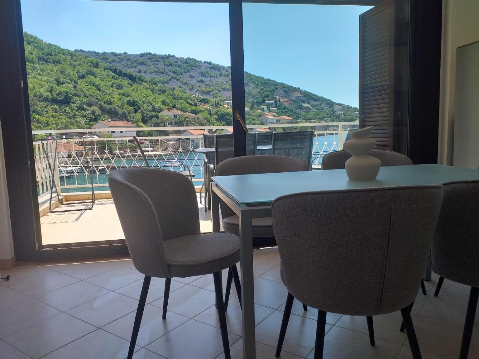 Apartmani Pulic Senj  Exteriör bild